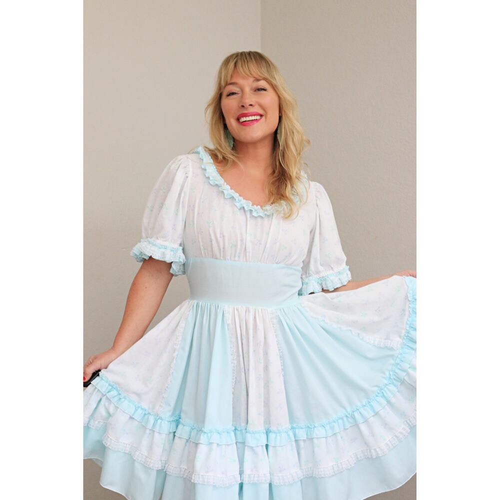 1970's Vintage Romantic Baby Blues Square Dance Dress Women's SM MD ~ Line Dance